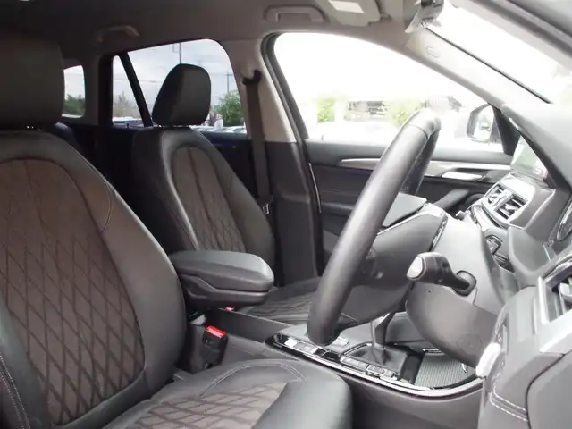ＢＭＷ Ｘ１ xDrive 18d xライン 埼玉県 2021(令3)年 3.7万km ミネラルホワイト 1オーナー /ブラックハーフレザーシート /インテリジェントセーフティ /パークディスタンスコントロール /コンフォートアクセス /バックカメラ /iDriveナビ /ルームミラー内臓ETC /ダウンヒルアシストコントロール