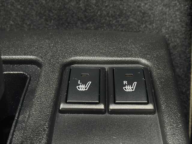 スズキ ジムニー XL 福岡県 2022(令4)年 3万km キネティックイエロー 社外１０インチナビ/Ｂｌｕｅｔｏｏｔｈ/フルセグＴＶ/ＣＤ／ＤＶＤ再生機能有/ＨＤＭＩ/ＥＴＣ/純正１６インチアルミ/純正ラバーフロアマット/オートエアコン/セーフティサポート/スマートキー