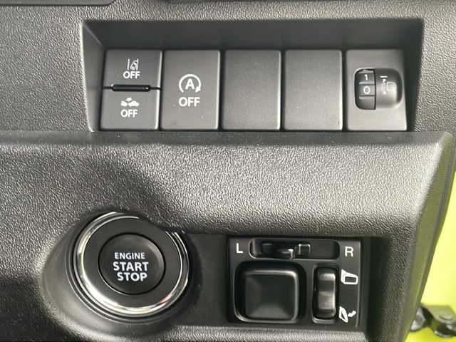 スズキ ジムニー XL 福岡県 2022(令4)年 3万km キネティックイエロー 社外１０インチナビ/Ｂｌｕｅｔｏｏｔｈ/フルセグＴＶ/ＣＤ／ＤＶＤ再生機能有/ＨＤＭＩ/ＥＴＣ/純正１６インチアルミ/純正ラバーフロアマット/オートエアコン/セーフティサポート/スマートキー