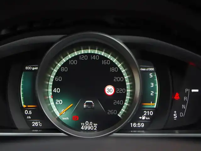 ボルボ Ｖ４０ D4 インスクリプション 埼玉県 2018(平30)年 5万km オスミウムグレーM キャメルレザーシート /アダプティブクルーズコントロール /インテリセーフ /スライディングルーフ /harman/kardon /パークセンサー /ブラインドスポットモニター /純正ナビ /バックカメラ /ETC /ドラレコ /前席シートヒーター/キャリアルーフ/運転席シートポジションメモリー機能