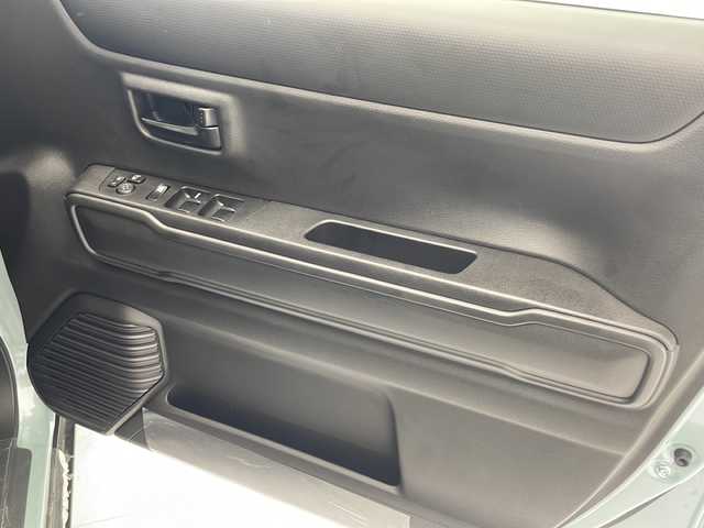スズキ ハスラー HYBRID G 沖縄県 2023(令5)年 0.1千km オフブルーメタリック/ソフトベージュメタリック オーディオレス車/レーダークルーズコントロール/ステアリングスイッチ/衝突被害軽減システム/アイドリングストップ/前席シートヒーター/プッシュスタート/スマートキー/オートライト/横滑り防止装置/レーンキープアシスト/クリアランスソナー/電動格納ミラー