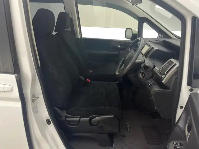 ホンダ ステップワゴン G コンフォートセレクション 兵庫県 2014(平26)年 8.5万km ホワイトオーキッドパール 純正ナビ＆ワンセグTV/（CD＆DVD＆BT＆MSV）/バックカメラ/片側パワースライドドア/クルーズコントロール/ステアリングスイッチ/オートライト/HIDライト/Aストップ/スマートキー/フロアマット/ABS/横滑り防止装置