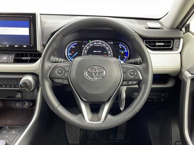 トヨタ ＲＡＶ４ ハイブリッドG 新潟県 2020(令2)年 4.6万km シルバーメタリック 4WD/トヨタセーフティセンス/純正SDナビ/バックカメラ/パワーバックドア/レーダークルーズコントロール/LEDオートライト/シートヒーター/パワーシート/純正18インチアルミホイール/ルーフレール/レーンキープアシスト/ブラインドスポットモニター/オートハイビーム/スマートキー/ビルトインETC2.0