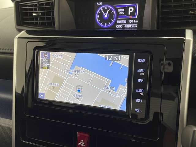 トヨタ タンク カスタムG 宮崎県 2020(令2)年 4.9万km パールホワイトⅢ 禁煙車/プリクラッシュセーフティ/純正ナビTV/（NSZT-W68T/CD/DVD/Bluetooth/フルセグTV)/純正バックカメラ/純正ビルトインETC/純正LEDオートライト/純正LEDフォグ/純正エアロ/純正ルーフエンドスポイラー/純正14インチアルミ/純正フロアマット/両側電動スライドドア/クルーズコントロール/オートマチックハイビーム/クリアランスソナー/ウインカードアミラー/オート電動格納ミラー/オートエアコン/本革巻ハンドル/スマートキー/プッシュエンジンスタート/スペアキー/新車時保証書/取扱い説明書