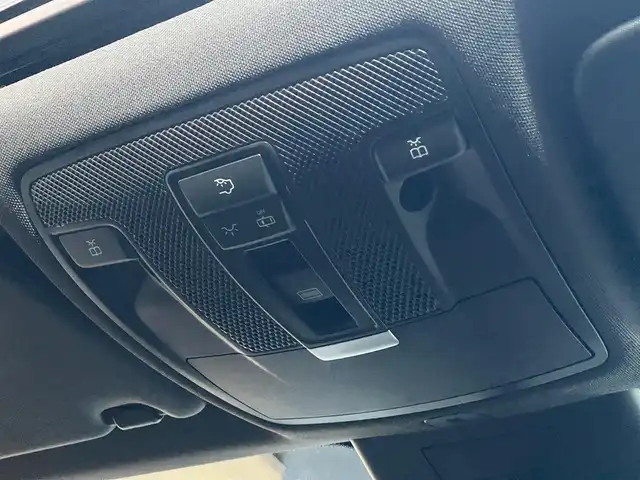 メルセデス・ベンツ Ｂ２５０ 4MATIC スポーツ 山梨県 2016(平28)年 2.6万km マウンテングレー パノラマＳＲ/レーダーセーフティＰ/純正ＨＤＤナビ/フルセグ/Ｂカメラ/前後ＰＤＣ/キーレスゴー/黒半革/前席シートＨ/シートメモリ/キーレスゴー/ＬＥＤヘッドライト/ＥＴＣ２．０/純正１８ＡＷ
