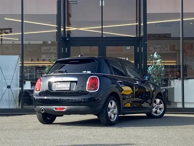 ＭＩＮＩ ミニ ワン ヴィクトリア 福岡県 2020(令2)年 2万km 黒 メモリナビ/プッシュスタート/ETC