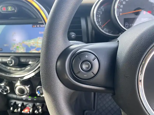 ＭＩＮＩ ミニ ワン ヴィクトリア 福岡県 2020(令2)年 2万km 黒 メモリナビ/プッシュスタート/ETC