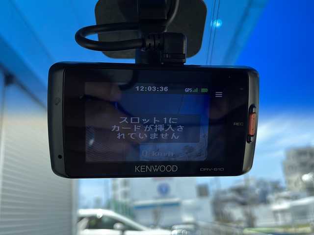 日産 セレナ ライダー パフォ Bライン S HV 沖縄県 2014(平26)年 8.2万km ブリリアントホワイトパール 純正ナビ・Bluetooth・CD・DVD・TV/バックカメラ/ドライブレコーダー/両側パワースライドドア/オートライト/LEDヘッドライト/純正アルミ/クルーズコントロール/スマートキー/ダブルエアコン/ウィンカードアミラー