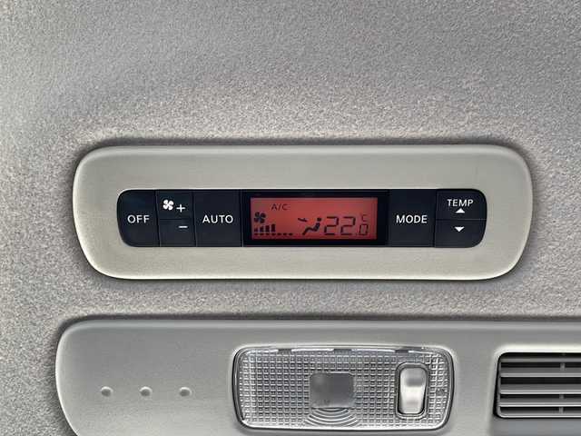 日産 セレナ ライダー パフォ Bライン S HV 沖縄県 2014(平26)年 8.2万km ブリリアントホワイトパール 純正ナビ・Bluetooth・CD・DVD・TV/バックカメラ/ドライブレコーダー/両側パワースライドドア/オートライト/LEDヘッドライト/純正アルミ/クルーズコントロール/スマートキー/ダブルエアコン/ウィンカードアミラー