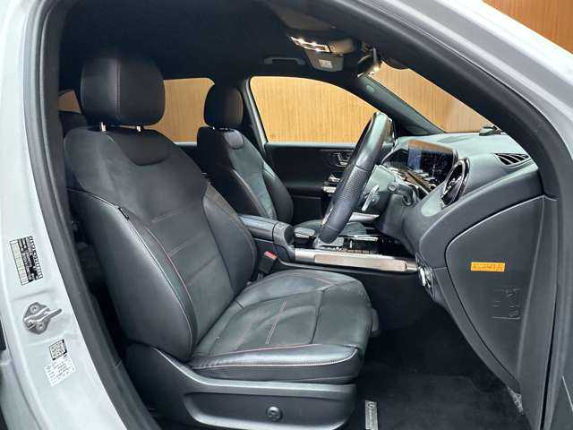 メルセデス・ベンツ ＧＬＢ２００ｄ AMGライン 千葉県 2020(令2)年 5.5万km デジタルホワイト ACC　/半革シート　/ナビ　/TV　/360°/Bluetooth接続　/電動シート　/シートヒーター　/電動リアゲート　/マルチビームLEDヘッドライト　/オートハイビーム　/アンビエントライト　/衝突軽減B　/BSM　/LKA　/ドラレコ　/ETC