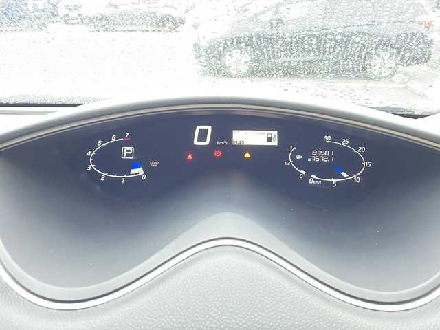 日産 セレナ ハイウェイスター Sハイブリッド 沖縄県 2014(平26)年 8.8万km ダイヤモンドブラック 県外仕入/禁煙車/純正ナビ フルセグＴＶ DVD再生可 Bluetooth/バックカメラ　　/両側パワースライドドア　　/純正フリップダウンモニター/前方ドライブレコーダー　/ＥＴＣ　/ＬＥＤヘッドライト　/オートライト　/リアロールサンシェード　/ウインカードアミラー/革巻きステアリング　/スマートキー
