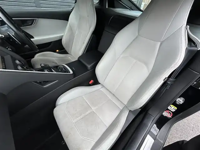 ジャガー Ｆ-ＴＹＰＥ クーペ 茨城県 2018(平30)年 5.8万km 黒 中期型 /インテリアブラックパック /TouchProナビ /BT/USB/Bカメラ /MERIDIAN /白半革 /メモリー付パワーシート /キセノン /クルコン /リアスポイラー /ETC2.0 /パドルシフト /純正18インチAW /禁煙車