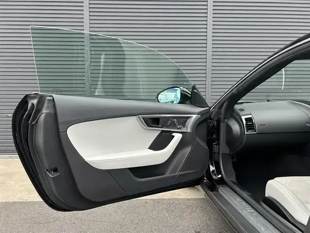 ジャガー Ｆ-ＴＹＰＥ クーペ 茨城県 2018(平30)年 5.8万km 黒 中期型 /インテリアブラックパック /TouchProナビ /BT/USB/Bカメラ /MERIDIAN /白半革 /メモリー付パワーシート /キセノン /クルコン /リアスポイラー /ETC2.0 /パドルシフト /純正18インチAW /禁煙車