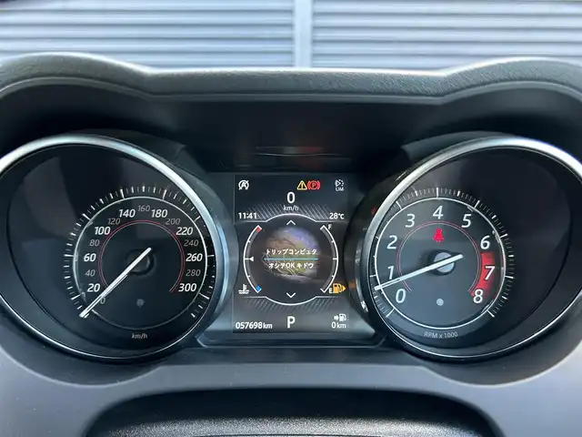 ジャガー Ｆ-ＴＹＰＥ クーペ 茨城県 2018(平30)年 5.8万km 黒 中期型 /インテリアブラックパック /TouchProナビ /BT/USB/Bカメラ /MERIDIAN /白半革 /メモリー付パワーシート /キセノン /クルコン /リアスポイラー /ETC2.0 /パドルシフト /純正18インチAW /禁煙車
