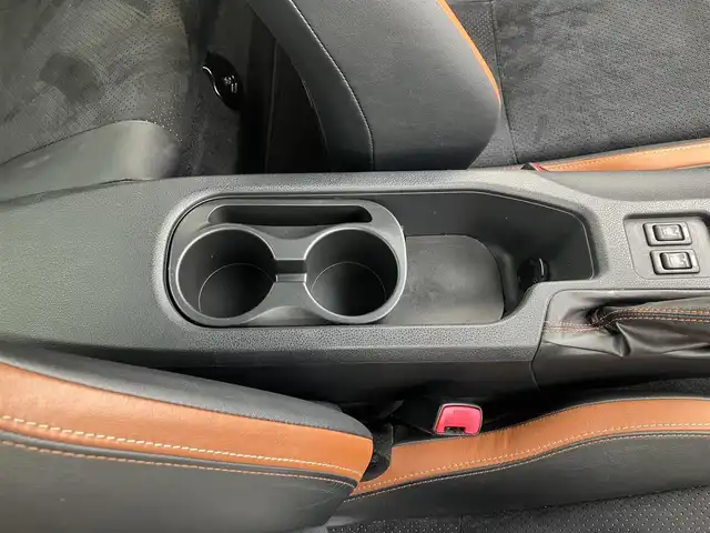 トヨタ ８６ GT リミテッド 道南・函館 2019(平31)年 4.6万km クリスタルホワイトパール ワンオーナー/6MT/モデリスタエアロ/HKSマフラー/BLITZ車高調/WORK18インチアルミホイール/純正SDナビ【NSZT-W68T】/・CD/DVD/MSV/Bluetooth/フルセグ/バックカメラ/ハーフレザーシート/シートヒーター/クルーズコントロール/スマートキー/純正ドライブレコーダー【DRT-C68A】/ETC2.0/純正LEDヘッドライト/ドアバイザー/サイド＆カーテンエアバッグ/新車保証書＆取扱説明書