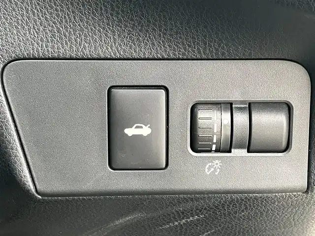トヨタ ８６ GT リミテッド 道南・函館 2019(平31)年 4.6万km クリスタルホワイトパール ワンオーナー/6MT/モデリスタエアロ/HKSマフラー/BLITZ車高調/WORK18インチアルミホイール/純正SDナビ【NSZT-W68T】/・CD/DVD/MSV/Bluetooth/フルセグ/バックカメラ/ハーフレザーシート/シートヒーター/クルーズコントロール/スマートキー/純正ドライブレコーダー【DRT-C68A】/ETC2.0/純正LEDヘッドライト/ドアバイザー/サイド＆カーテンエアバッグ/新車保証書＆取扱説明書