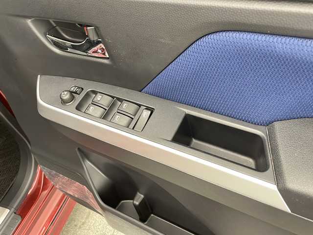 トヨタ タンク カスタムG－T 宮崎県 2020(令2)年 4.8万km ブラックマイカメタリック/ファイアークォーツレッドメタリック 禁煙車/プリクラッシュセーフティ/純正9型ナビTV/（NSZT-Y68T/CD/DVD/Bluetooth/フルセグTV)/純正バックカメラ/純正ビルトインETC/純正モデリスタエアロ/純正ルーフエンドスポイラー/純正15インチアルミ/純正LEDオートライト/純正LEDフォグ/純正フロアマット/社外ドライブレコーダー（前後）/両側電動スライドドア/クルーズコントロール/オートマチックハイビーム/クリアランスソナー/オート電動格納ミラー/ブルーレインミラー/オートエアコン/本革巻ハンドル/スマートキー/プッシュエンジンスタート