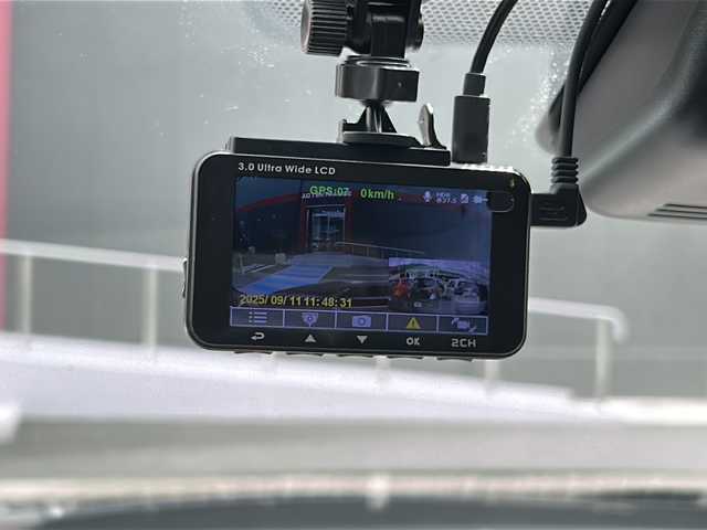 トヨタ ヤリスクロス ハイブリッド Z アドベンチャー 広島県 2022(令4)年 4.2万km ブラックマイカ 禁煙車/トヨタセーフティセンス/・プリクラッシュセーフティ/・オートマチックハイビーム/・先行車発進告知/・レーダークルーズコントロール/・LDA/・LTA/・RSA/クリアランスソナー/ディスプレイオーディオ/・Bluetooth/・Miracast/USB/バックカメラ/革巻きステアリング/ステアリングスイッチ/シートヒーター/ハーフレザーシート/パワーシート/ステアリングヒーター/LEDヘッドライト/ETC/ドアバイザー/スマートキー/プッシュスタート/スペアキー/純正１８インチアルミホイール/W+サイド+カーテンエアバック