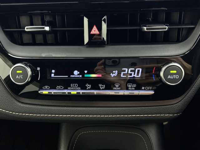 トヨタ カローラツーリング ダブルバイビー 宮城県 2023(令5)年 3万km マッシブグレー 純正ナビ/(FM/AM/USB/Miracast/フルセグTV/Bluetooth)/バックカメラ/ETC/インテリジェントセーフティー/SOSスイッチ/レーダークルーズコントロール/ハーフレザー/シートヒーター/ステアリングヒーター/プッシュスタート/スマートキー/スペアキー/オートライト/オートマチックハイビーム/LEDヘッドライト/ヘッドライトレベライザー/純正フロアマット/純正17インチアルミホイール
