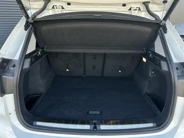 ＢＭＷ Ｘ１ xDrive 18d xライン 茨城県 2020(令2)年 2.4万km アルピンホワイトⅢ 後期型 /ワンオ- ナ-/コンフォ-トパッケージ /インテリジェントSFT /LDW /純正ナビ /12セグ /BT/USB /Bカメラ /PDC /半革 /M付パワーシート /パワーテールゲート /LEDヘッドライト /前後ドラレコ /純正18インチAW /ルーフレール /ETC2.0 /禁煙車