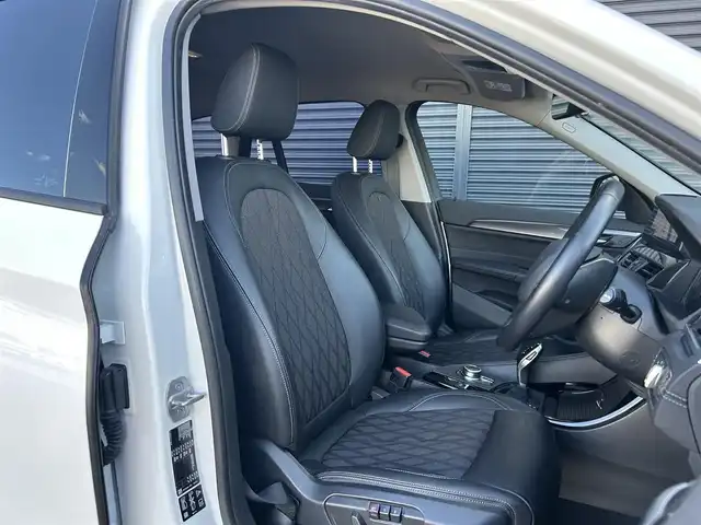 ＢＭＷ Ｘ１ xDrive 18d xライン 茨城県 2020(令2)年 2.4万km アルピンホワイトⅢ 後期型 /ワンオ- ナ-/コンフォ-トパッケージ /インテリジェントSFT /LDW /純正ナビ /12セグ /BT/USB /Bカメラ /PDC /半革 /M付パワーシート /パワーテールゲート /LEDヘッドライト /前後ドラレコ /純正18インチAW /ルーフレール /ETC2.0 /禁煙車