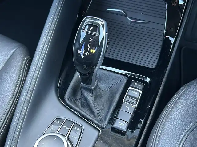 ＢＭＷ Ｘ１ xDrive 18d xライン 茨城県 2020(令2)年 2.4万km アルピンホワイトⅢ 後期型 /ワンオ- ナ-/コンフォ-トパッケージ /インテリジェントSFT /LDW /純正ナビ /12セグ /BT/USB /Bカメラ /PDC /半革 /M付パワーシート /パワーテールゲート /LEDヘッドライト /前後ドラレコ /純正18インチAW /ルーフレール /ETC2.0 /禁煙車