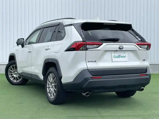 トヨタ ＲＡＶ４ ハイブリッドX 香川県 2020(令2)年 6.8万km ホワイトパールクリスタルシャイン 社外SDナビ/フルセグTV/バックカメラ/ETC/ドラレコ/追従クルコン/レーンキープ/LEDヘッドライト/オートハイビーム/フォグランプ/ATRRAアルミホイール/衝突軽減/カーテンエアバッグ/USBポート