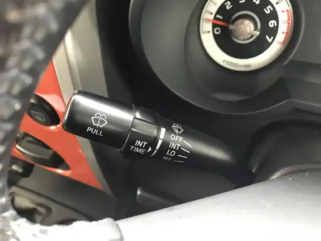 トヨタ ＦＪクルーザー カラーパッケージ 富山県 2014(平26)年 5.9万km オレンジ/ホワイト 4WD/社外ナビ/フルセグTV/Bluetooth/ドライブレコーダー/デジタルインナーミラー/コーナーセンサー/クルーズコントロール/革巻きステアリング/ステアリングスイッチ/背面タイヤ/ルーフレール/ETC