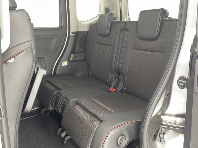 スズキ スペーシア カスタム HYBRID XS 沖縄県 2023(令5)年 0.1万km未満 スチールシルバーメタリック/ブルーイッシュブラックパール 社外ディスプレイオーディオ　/ＢＴ接続　/バックカメラ　/両側パワースライドドア　/ドライブレコーダー　/ＥＴＣ　/ＬＥＤヘッドライト　/ハーフレザーシート　/シートヒーター　/オットマン　/プッシュスタート　/スマートキー