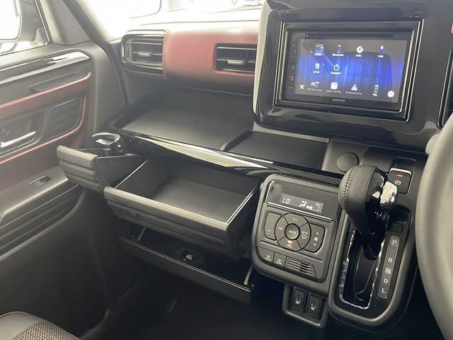スズキ スペーシア カスタム HYBRID XS 沖縄県 2023(令5)年 0.1万km未満 スチールシルバーメタリック/ブルーイッシュブラックパール 社外ディスプレイオーディオ　/ＢＴ接続　/バックカメラ　/両側パワースライドドア　/ドライブレコーダー　/ＥＴＣ　/ＬＥＤヘッドライト　/ハーフレザーシート　/シートヒーター　/オットマン　/プッシュスタート　/スマートキー