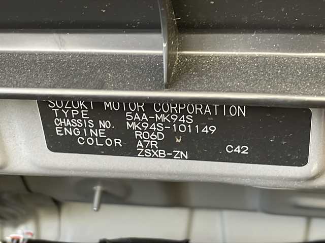 スズキ スペーシア カスタム HYBRID XS 沖縄県 2023(令5)年 0.3万km スチールシルバーメタリック/ブルーイッシュブラックパール 純正９型ナビ　/(フルセグＴＶ　ＤＶＤ再生　ＢＴ接続)/アラウンドビューモニター　/両側パワスラ　/前後クリアランスソナー　/ステアリングヒーター　/前席シートヒーター　/ハーフレザーシート　/オートブレーキホールド