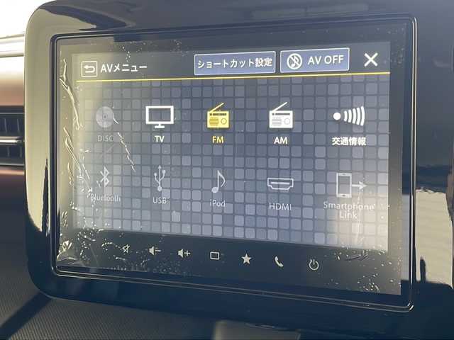 スズキ スペーシア カスタム HYBRID XS 沖縄県 2023(令5)年 0.3万km スチールシルバーメタリック/ブルーイッシュブラックパール 純正９型ナビ　/(フルセグＴＶ　ＤＶＤ再生　ＢＴ接続)/アラウンドビューモニター　/両側パワスラ　/前後クリアランスソナー　/ステアリングヒーター　/前席シートヒーター　/ハーフレザーシート　/オートブレーキホールド
