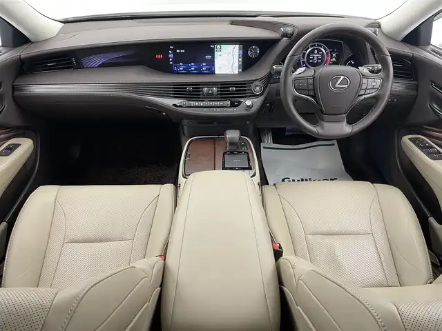 レクサス ＬＳ 500 Iパッケージ 宮城県 2020(令2)年 5.4万km ソニッククォーツ ワンオーナー/純正ナビ/(AM/FM/CD/DVD/SD/USB/BT/TV/AUX/Miracast)/全方位カメラ/前方ドライブレコーダー/ビルトインETC2.0/レーダークルーズコントロール/BSM/HUD/パワートランク/パドルシフト/レザーシート/パワーシート/シートメモリー/シートヒーター/エアシート/ステアリングヒーター/電動チルト＆テレスコピックステアリング/リアサンシェード/プッシュスタート/スマートキー/オートライト/オートマチックハイビーム/LEDヘッドライト/シーケンシャルヘッドランプ/純正フロアマット/純正19インチアルミホイール/禁煙車