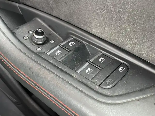 アウディ ＲＳ５ スポーツバック 鹿児島県 2019(令1)年 6.4万km フローレットシルバーM 純正メモリーナビ/BT/USB/AUX/フルセグTV/DVD/ETC/前後ドラレコ/全方位カメラ/バーチャルコックピット/コーナーセンサー/パーワーシート左右/シートヒーター/純正２０インチアルミホイール/マトリクスLEDヘッドライト/アウディープレセンスシティー/V6ツインT/B/F/プロテクションフィルム