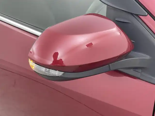 トヨタ ヤリス ハイブリッド Z 福井県 2021(令3)年 3.7万km センシュアルレッドマイカ 純正8インチディスプレイオーディオ/Bluetooth/USB/Miracast/USB/AM/FM/バックカメラ /ビルトインETC/Toyota Safety Sense/・プリクラッシュセーフティ/・レーントレーシングアシスト/・レーダークルーズコントロール(全車速追従機能)/・オートマチックハイビーム/・ロードサインアシスト/・標識認識機能/・クリアランスソナー /シートヒーター /LED/オートライト /フォグランプ/ライトレベライザー /革巻きステアリング/ステアリングリモコン/ステアリングチルド機構/