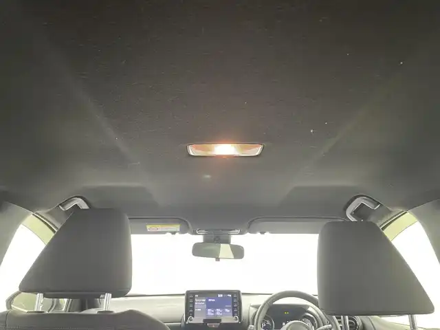トヨタ ヤリス ハイブリッド Z 福井県 2021(令3)年 3.7万km センシュアルレッドマイカ 純正8インチディスプレイオーディオ/Bluetooth/USB/Miracast/USB/AM/FM/バックカメラ /ビルトインETC/Toyota Safety Sense/・プリクラッシュセーフティ/・レーントレーシングアシスト/・レーダークルーズコントロール(全車速追従機能)/・オートマチックハイビーム/・ロードサインアシスト/・標識認識機能/・クリアランスソナー /シートヒーター /LED/オートライト /フォグランプ/ライトレベライザー /革巻きステアリング/ステアリングリモコン/ステアリングチルド機構/