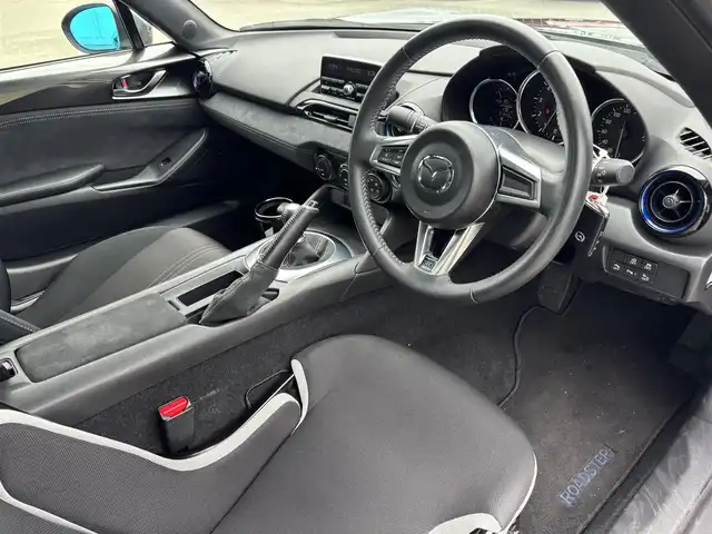 マツダ ロードスター 990S 福岡県 2022(令4)年 3.2万km マシーングレープレミアムM アイ・アクティブセンス/レーンキープアシスト/コーナーセンサー/純正フロアマット/レカロシート/９９０S専用レイズホイール/990S専用ブレンボブレーキ/プッシュスタート/スマートキー/ETC