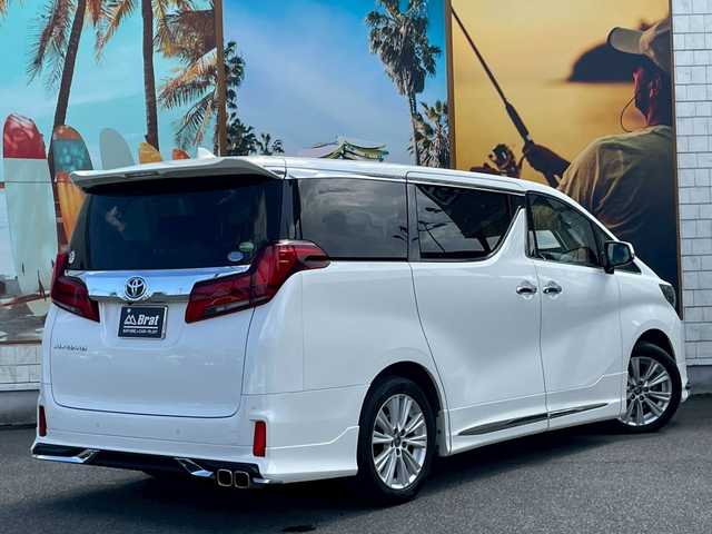 トヨタ アルファード 宮崎県 2019(令1)年 6.6万km ホワイトパールクリスタルシャイン モデリスタフルエアロ　/純正10.5インチナビ　/純正12インチフリップダウンモニター　/AC100Vコンセント　/両側パワースライドドア　/ドラレコ　/プリクラッシュセーフティ　/オートハイビーム　/レーンキープ　/バックカメラ　/パーキングセンサー　/Bluetooth　/DVD　/CD　/フルセグ