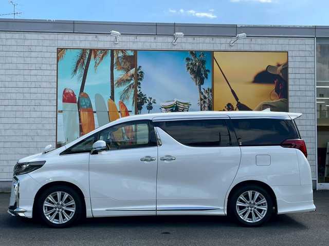 トヨタ アルファード 宮崎県 2019(令1)年 6.6万km ホワイトパールクリスタルシャイン モデリスタフルエアロ　/純正10.5インチナビ　/純正12インチフリップダウンモニター　/AC100Vコンセント　/両側パワースライドドア　/ドラレコ　/プリクラッシュセーフティ　/オートハイビーム　/レーンキープ　/バックカメラ　/パーキングセンサー　/Bluetooth　/DVD　/CD　/フルセグ