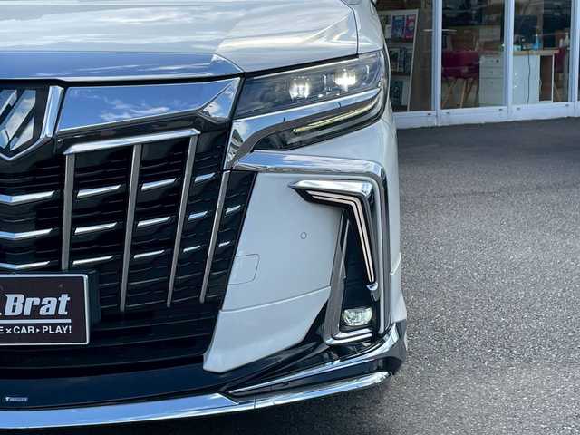 トヨタ アルファード 宮崎県 2019(令1)年 6.6万km ホワイトパールクリスタルシャイン モデリスタフルエアロ　/純正10.5インチナビ　/純正12インチフリップダウンモニター　/AC100Vコンセント　/両側パワースライドドア　/ドラレコ　/プリクラッシュセーフティ　/オートハイビーム　/レーンキープ　/バックカメラ　/パーキングセンサー　/Bluetooth　/DVD　/CD　/フルセグ