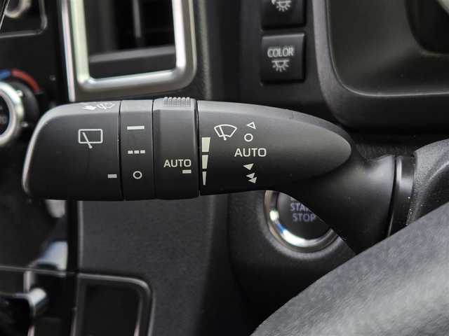 トヨタ グランエース プレミアム 鹿児島県 2020(令2)年 2.7万km ホワイトパールクリスタルシャイン ディーゼルターボ　/ビルトインＥＴＣ　/後席フリップダウンモニター　/デジタルインナーミラー　/全席シートヒーター/D+N席パワーシート　/パノラミックビューモニター　/アダプティブクルーズコントロール　/ドライブレコーダー/トヨタセーフティセンス/レーンキープアシスト/インテリジェントクリアランスソナー/パーキングサポートブレーキ(静止物)/パーキングサポートブレーキ(後方接近車両)/ウェルカムパワースライドドア/スマートエントリー＆プッシュスタートシステム/エグゼクティブパワーシート/横滑り防止装置/前後コーナーセンサー/エアバッグ(W＋サイド)