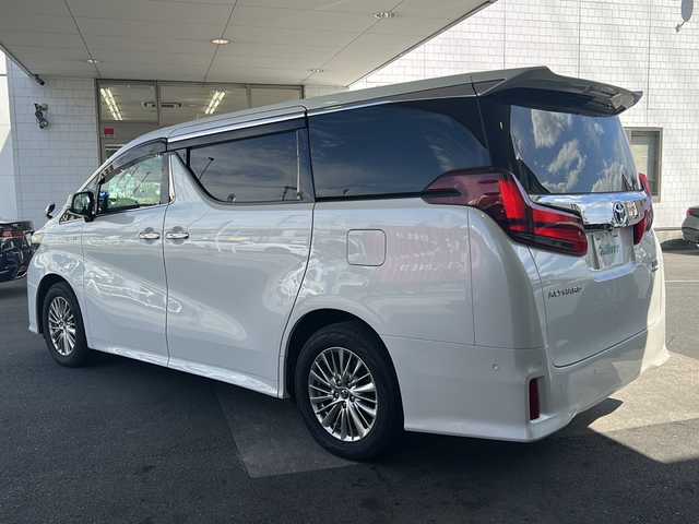 トヨタ アルファードハイブリット SR Cパッケージ 京都府 2018(平30)年 8.7万km ホワイトパールクリスタルシャイン ＪＢＬプレミアムサウンド　/純正ＳＤナビ 10.5インチ/トヨタセーフティセンス/レーダークルーズコントロール/レーンキープアシスト（LTA）/オートマチックハイビーム/プリクラッシュセーフティ（PCS）/ロードサインアシスト（RSA）/パーキングサポートブレーキ（PKSB）/アドバンストパーク/リアクロストラフィックアラート（RCTA）/クリアランスソナー/BSM/ブレーキホールド/置くだけ充電　/ステアリングヒーター/デジタルインナーミラー　/サンシェード　/メモリーパワーシート　/シートヒーター＆ベンチレーター　/バックカメラ　/ドライブレコーダー（ZDR-015）/ナノイー/オールオートパワーウィンドウ/ウィンカーミラー/フォグランプ/スマートキー/プッシュスタート