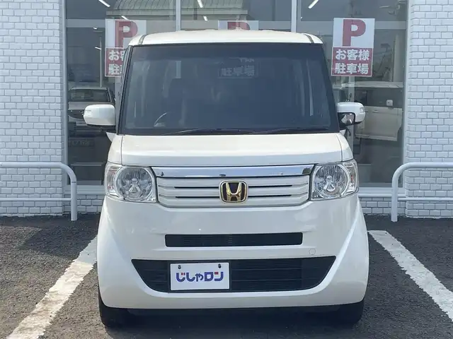 ホンダ Ｎ ＢＯＸ G ターボ SSパッケージ 徳島県 2013(平25)年 9.8万km プレミアムホワイトパール ターボ車/純正ナビゲーション　/（ワンセグTV/CD/SD/BT)/バックカメラ　/両側パワースライドドア　/ＥＴＣ　/トラクションコントロール/社外ドライブレコーダー/ＨＩＤオートヘッドライト　/クルーズコントロール　/アイドリングストップ　/リヤコーナーセンサー　/メッキドアハンドル/ウィンカーミラー/プッシュスタート/スマートキー/革巻きステアリング/ステアリングリモコン/純正フロアマット　/サイドバイザー/１２０V１８０Wパワーアウトレット