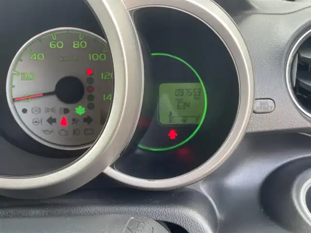 ホンダ Ｎ ＢＯＸ G ターボ SSパッケージ 徳島県 2013(平25)年 9.8万km プレミアムホワイトパール ターボ車/純正ナビゲーション　/（ワンセグTV/CD/SD/BT)/バックカメラ　/両側パワースライドドア　/ＥＴＣ　/トラクションコントロール/社外ドライブレコーダー/ＨＩＤオートヘッドライト　/クルーズコントロール　/アイドリングストップ　/リヤコーナーセンサー　/メッキドアハンドル/ウィンカーミラー/プッシュスタート/スマートキー/革巻きステアリング/ステアリングリモコン/純正フロアマット　/サイドバイザー/１２０V１８０Wパワーアウトレット