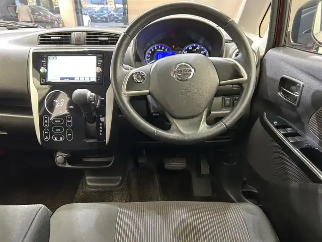 日産 デイズ ハイウェイスターX 愛媛県 2016(平28)年 5.1万km スパークリングレッドM 純正ナビ/Bluetooth/アラウンドビューモニター/エマージェンシーブレーキ/横滑り防止装置/フルセグテレビ/バックカメラ/アイドリングストップ/スマートキー/純正フロアマット/ベンチシート/純正AW/オートマチックハイビーム/ドアバイザー/プッシュスタート/ウィンカーミラー