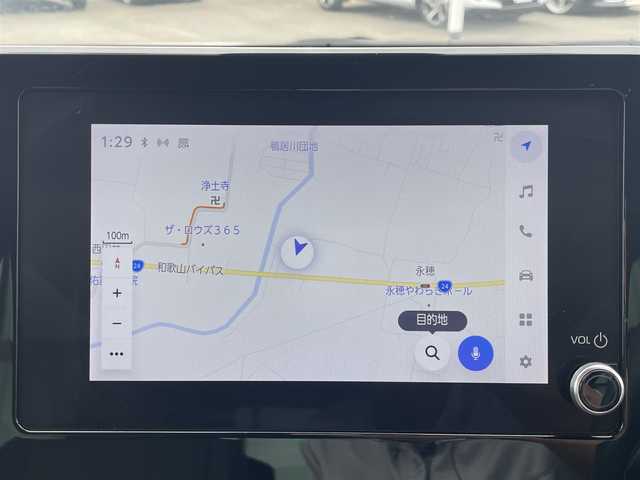 トヨタ ヴォクシー S－Z 和歌山県 2023(令5)年 4.5万km ホワイトパールクリスタルシャイン 純正8インチナビ/バックカメラ/BT/USB/衝突軽減ブレーキ/ブラインドスポットモニター/レーンキープアシスト/前後コーナーセンサー/オートライト/ドラレコ/ビルトインETC2.0/シートヒーター/両側パワスラ/オートホールド/LEＤヘッドライト/ハーフレザーシート