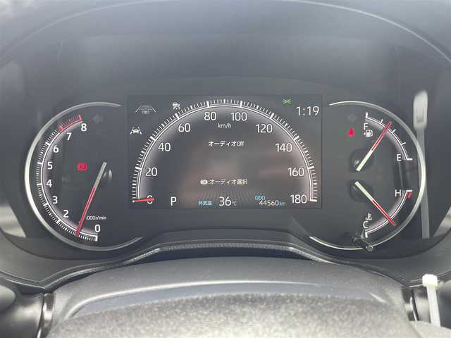 トヨタ ヴォクシー S－Z 和歌山県 2023(令5)年 4.5万km ホワイトパールクリスタルシャイン 純正8インチナビ/バックカメラ/BT/USB/衝突軽減ブレーキ/ブラインドスポットモニター/レーンキープアシスト/前後コーナーセンサー/オートライト/ドラレコ/ビルトインETC2.0/シートヒーター/両側パワスラ/オートホールド/LEＤヘッドライト/ハーフレザーシート