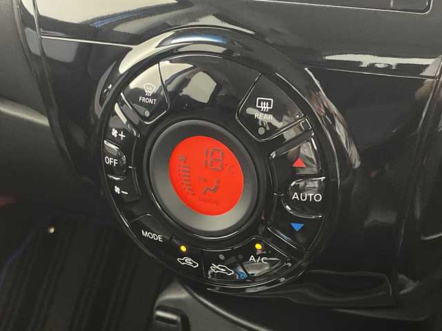 日産 ノート e－パワー X 新潟県 2018(平30)年 5.2万km 青 登録時走行距離51752km/純正メモリナビ/　フルセグTV/CD/DVD/Bluetooth/USB/アラウンドビューモニター/エマージェンシーブレーキ/デジタルインナーミラー/レーンキープアシスト/前後コーナーセンサー/踏み間違い防止/純正リアスポイラー/スマートキー /ETC/ステアリングスイッチ/オートライト/純正フロアマット/レザー調シートカバー/禁煙車