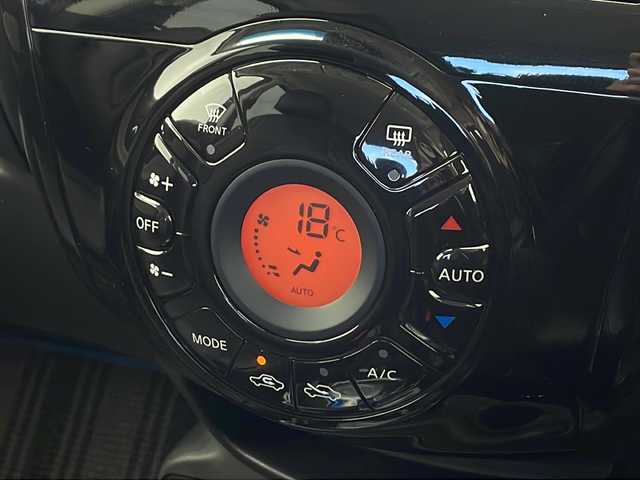 日産 ノート e－パワー X 千葉県 2018(平30)年 5.2万km シャイニングブルー 純正メモリナビ/　フルセグTV/CD/DVD/Bluetooth/USB/アラウンドビューモニター/エマージェンシーブレーキ/デジタルインナーミラー/車線逸脱警報/前後コーナーセンサー/踏み間違い防止/純正リアスポイラー/スマートキー /ETC/前方ドラレコ/ステアリングスイッチ/オートライト/純正フロアマット/レザー調シートカバー/禁煙車