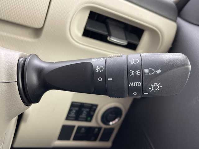 ダイハツ ムーヴ キャンバス G メイクアッフ SA Ⅱ 新潟県 2017(平29)年 9.2万km パールホワイトⅢ/ファインミントメタリック 2トーン 純正ディスプレイオーディオ【DUK-W67D】/　Bluetooth/CD/DVD/USB/スマートアシストII/・衝突回避支援ブレーキ機能/・衝突警報機能(対車両、対歩行者)/・車線逸脱警報機能/・誤発進抑制制御機能/・先行車発進お知らせ機能/両側パワースライドドア/コーナーセンサー/バックモニター/アイドリングストップ/LEDヘッドライト/ステアリングスイッチ